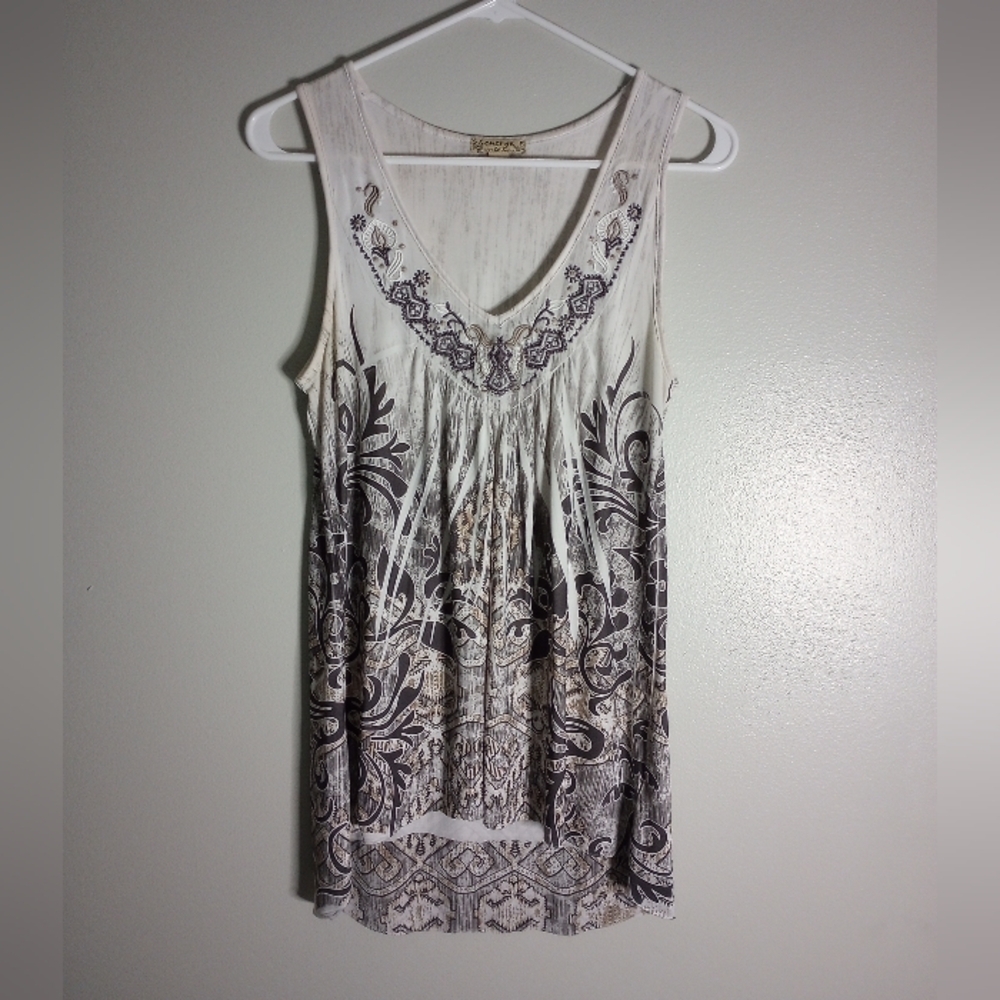Energe patterned top size small
